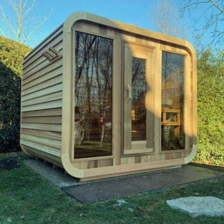 Luxury Outdoor Luna Cedar Sauna: 6-Person Round Barrel Design with Tempered Glass